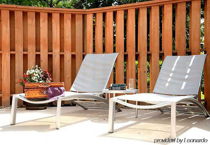 Springhill Suites By Marriott Houston Brookhollow Exterior foto